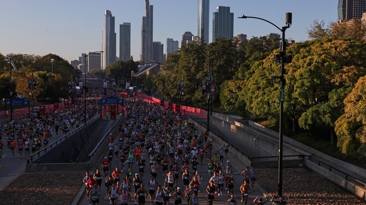 A 2026 Chicago Marathon transportation guide: How to get around on race day A 2026 Chicago Marathon transportation guide: How to get around on race day