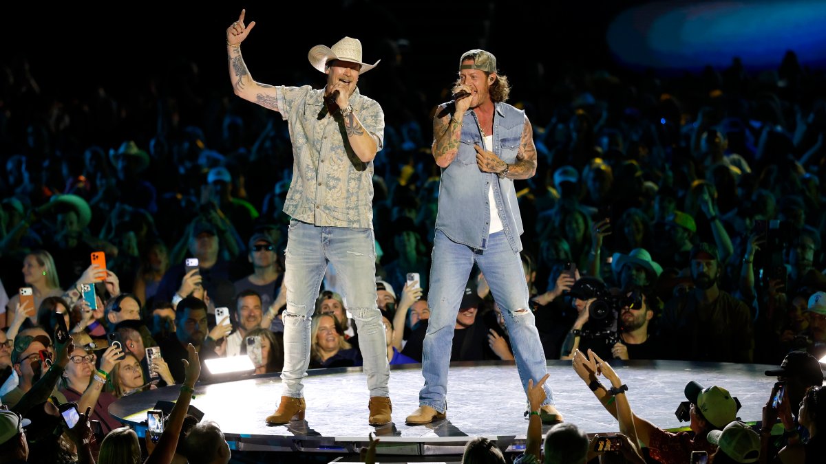 Florida Georgia Line among headliners at Chicagos Windy City Smokeout