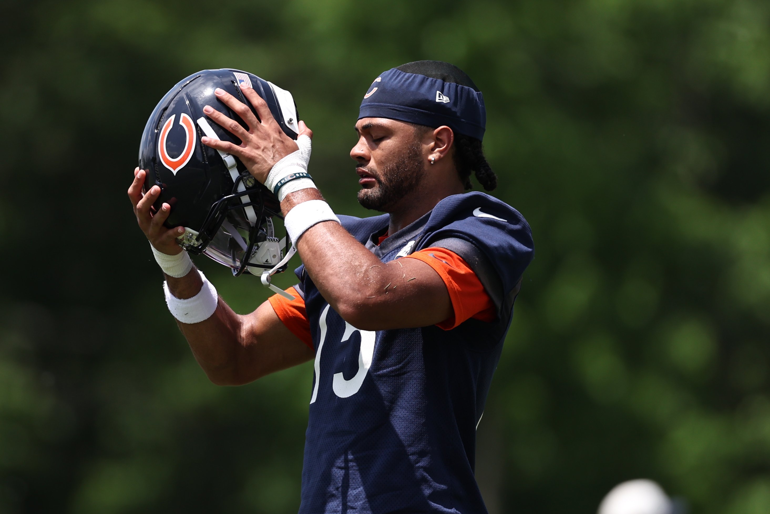 Bears Inactives List: Tyson Bagent out, Rome Odunze in for Chicago