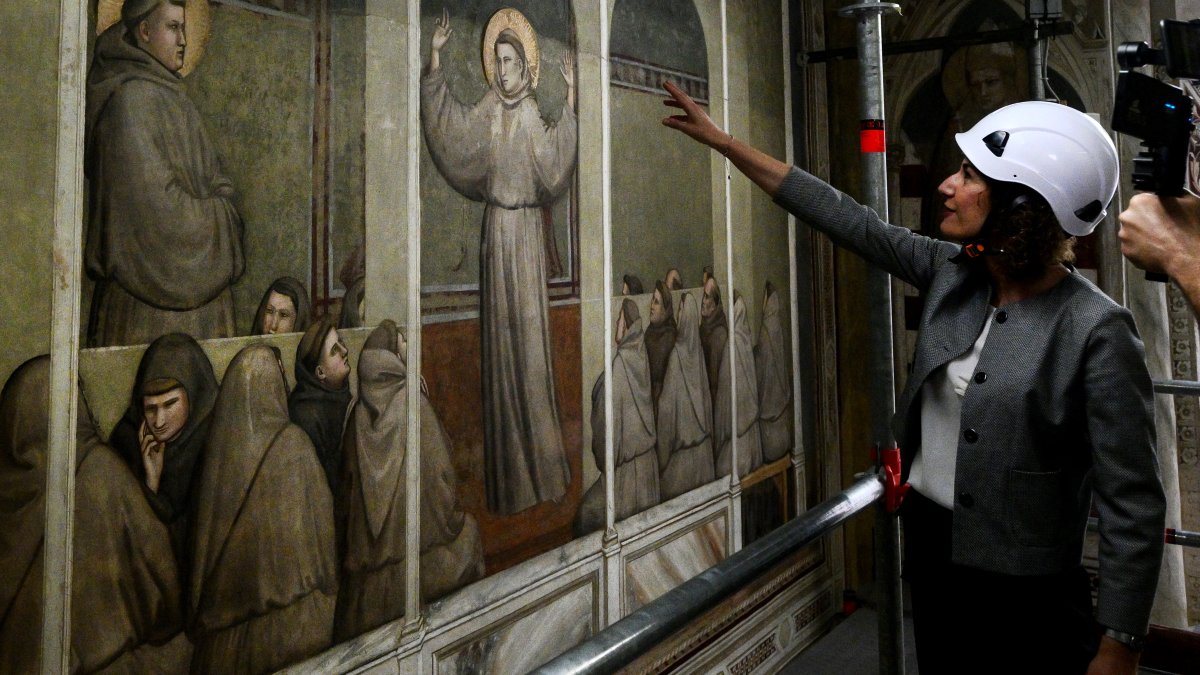 Giotto’s frescos depicting St. Francis of Assisi restored in Florence ...