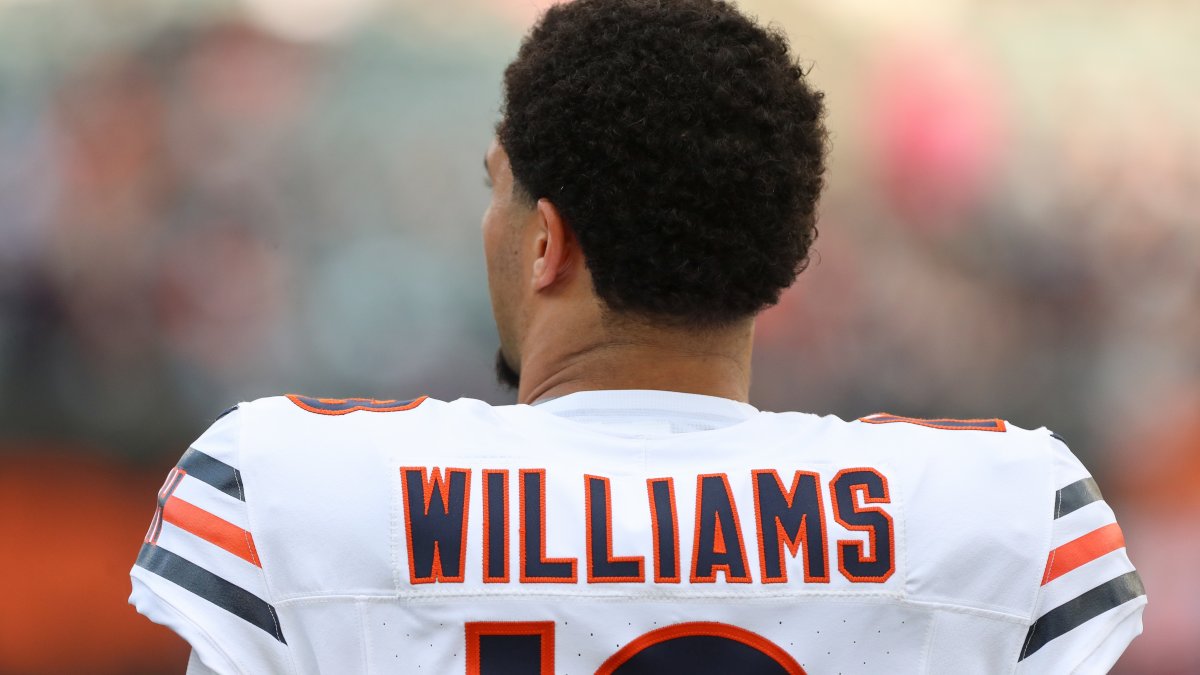 What time do the Bears play today? What to know about their season opener