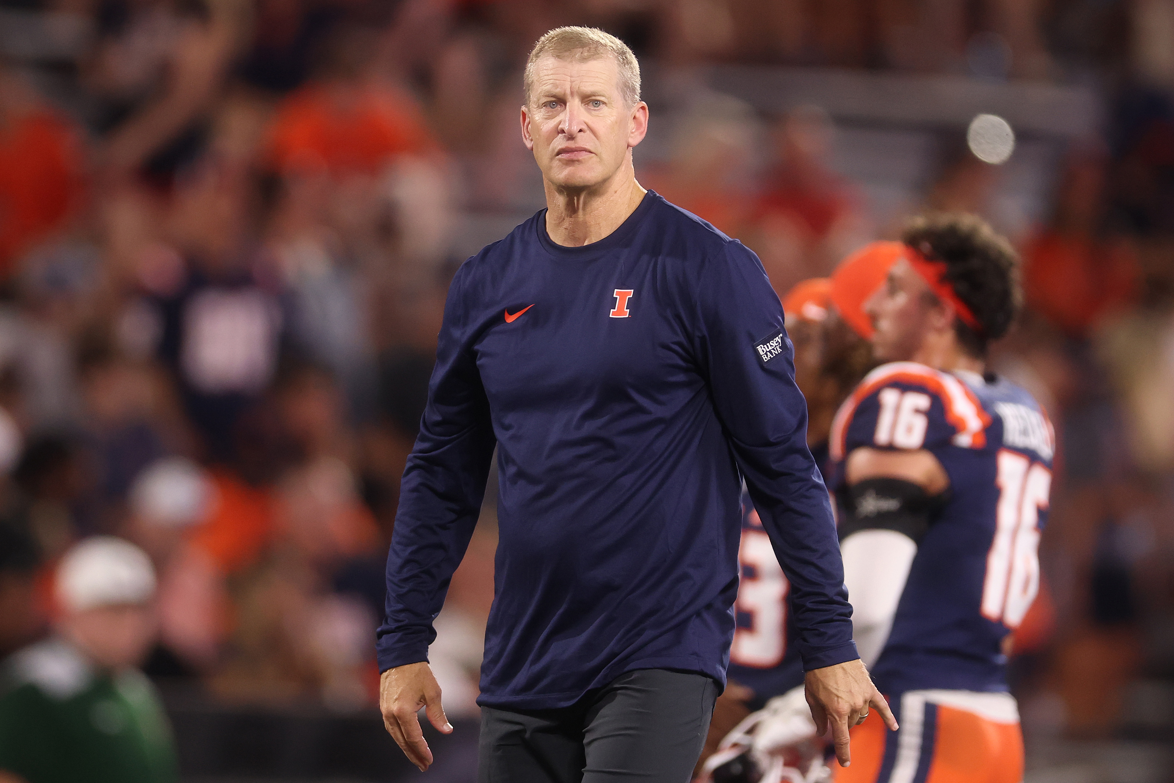 Illinois defensive coordinator Bobby Hauck out after just 4 games