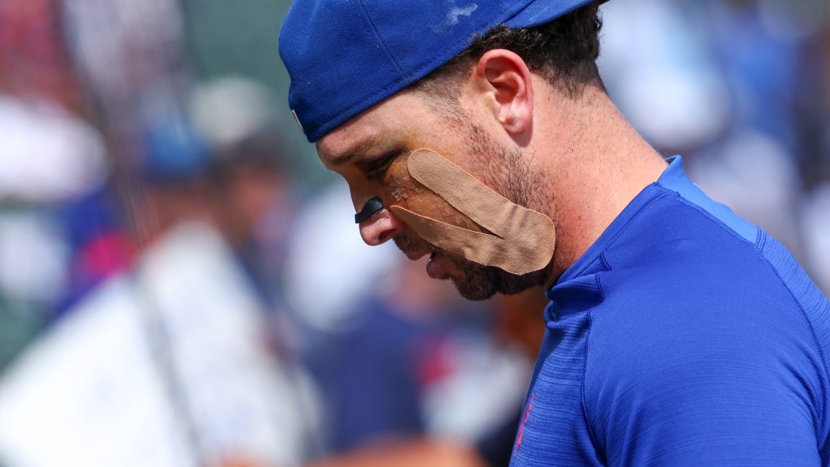 Alex Bregman back in Cubs lineup after suffering facial fractures from foul ball