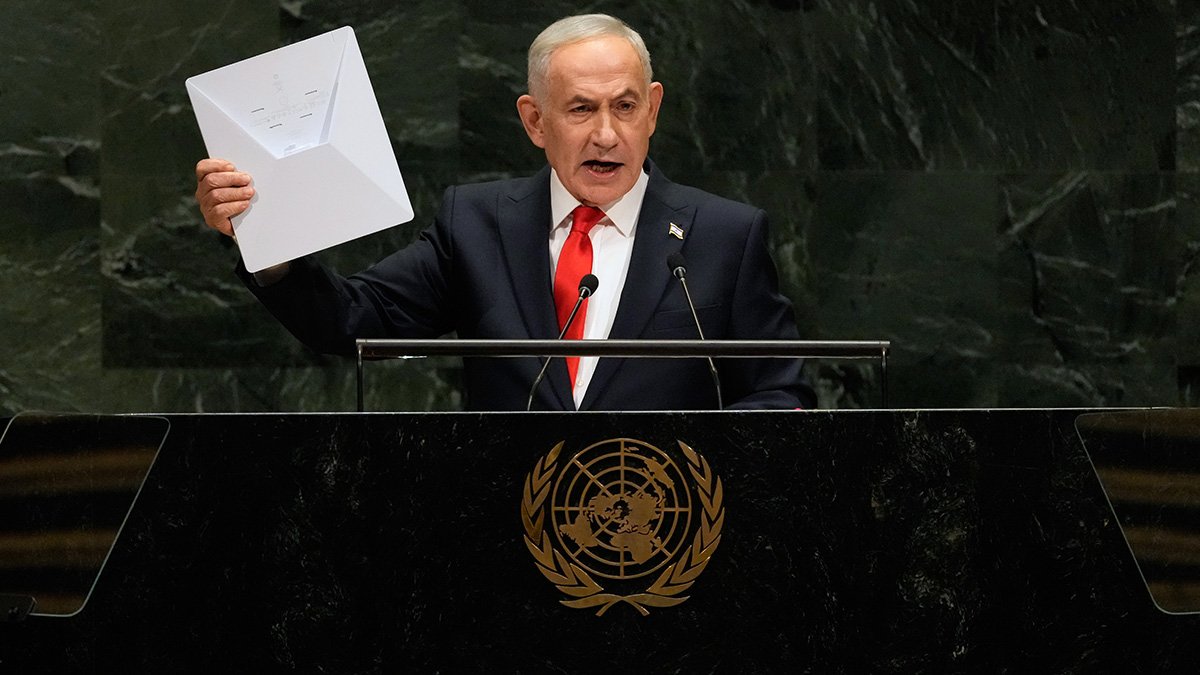 Netanyahu pleads his case at the U.N. to an audience of mostly empty seats