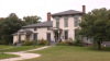 Chicago's oldest house raising funds to keep its doors open