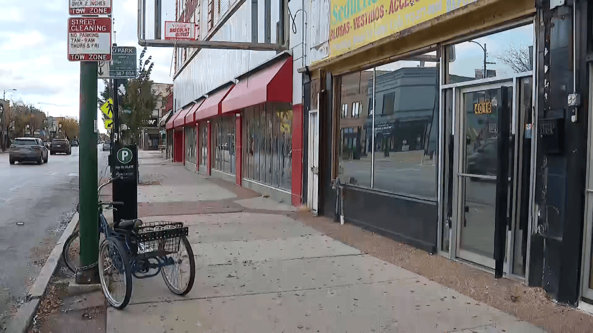 4 injured in Little Village shooting, Chicago police say