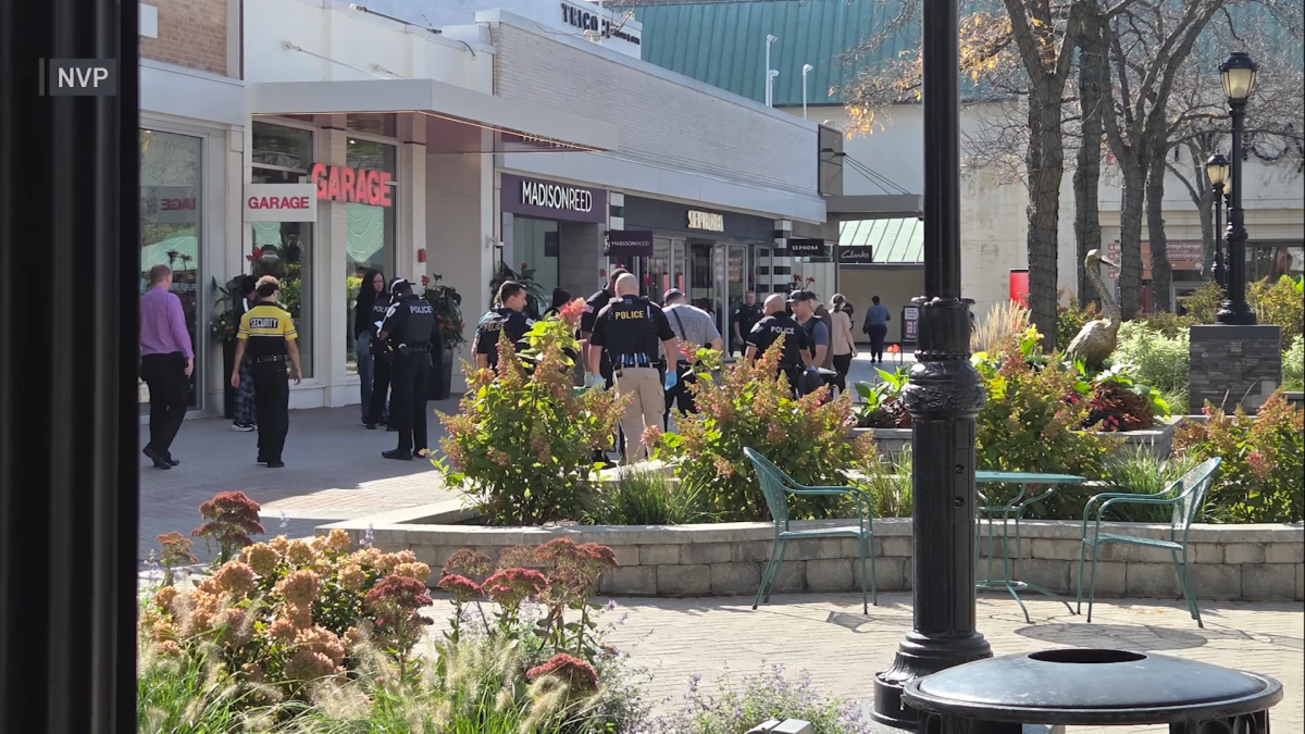 &lsquo;Active police matter: Officers respond to &lsquo;incident at Old Orchard Mall in Skokie
