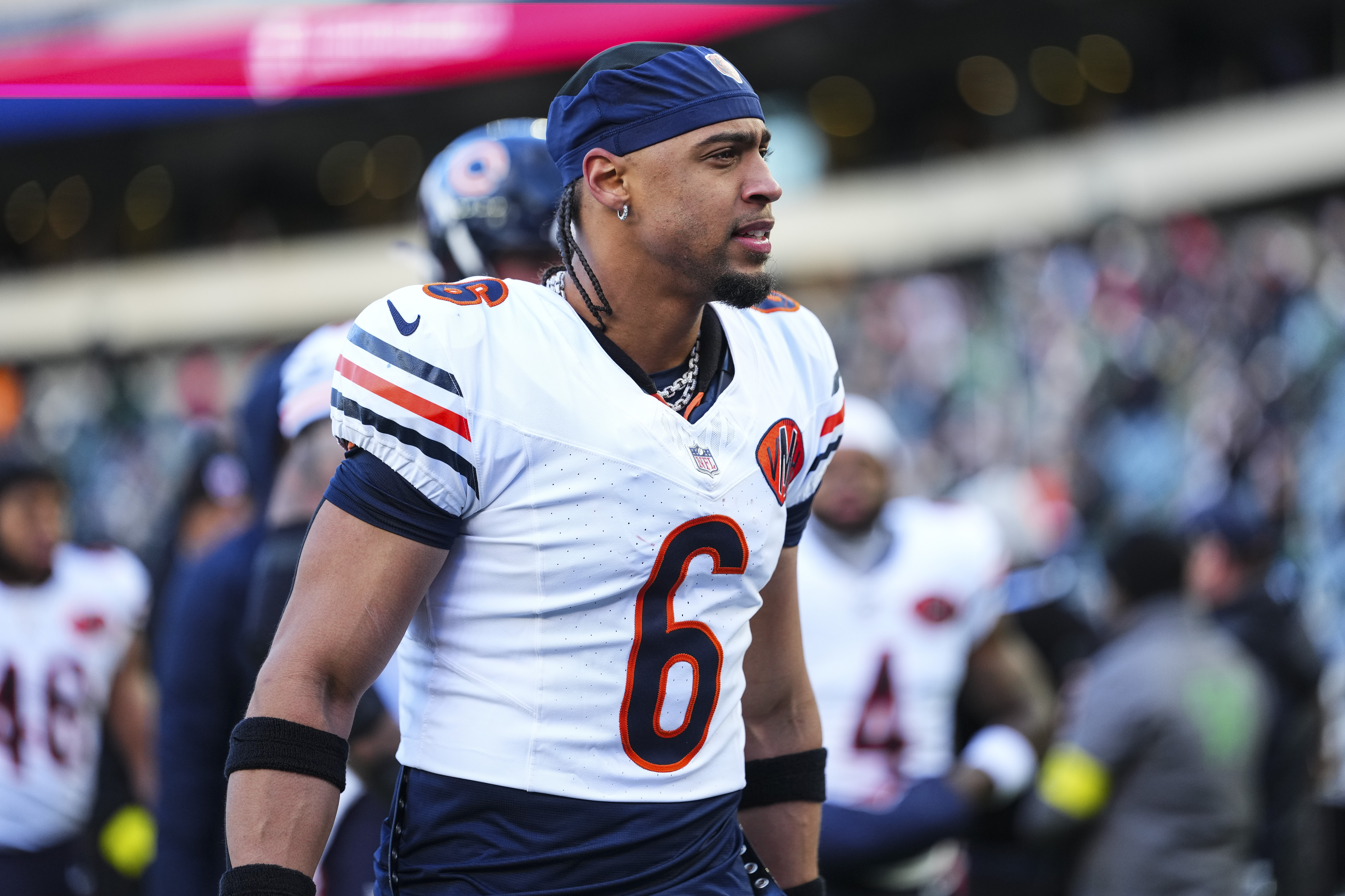 Chicago Bears roster moves: Kyler Gordon activated, Dayo Odeyingbo to IR