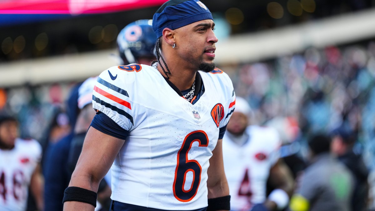 Chicago Bears roster moves: Kyler Gordon activated, Dayo Odeyingbo to IR Chicago Bears roster moves: Kyler Gordon activated, Dayo Odeyingbo to IR