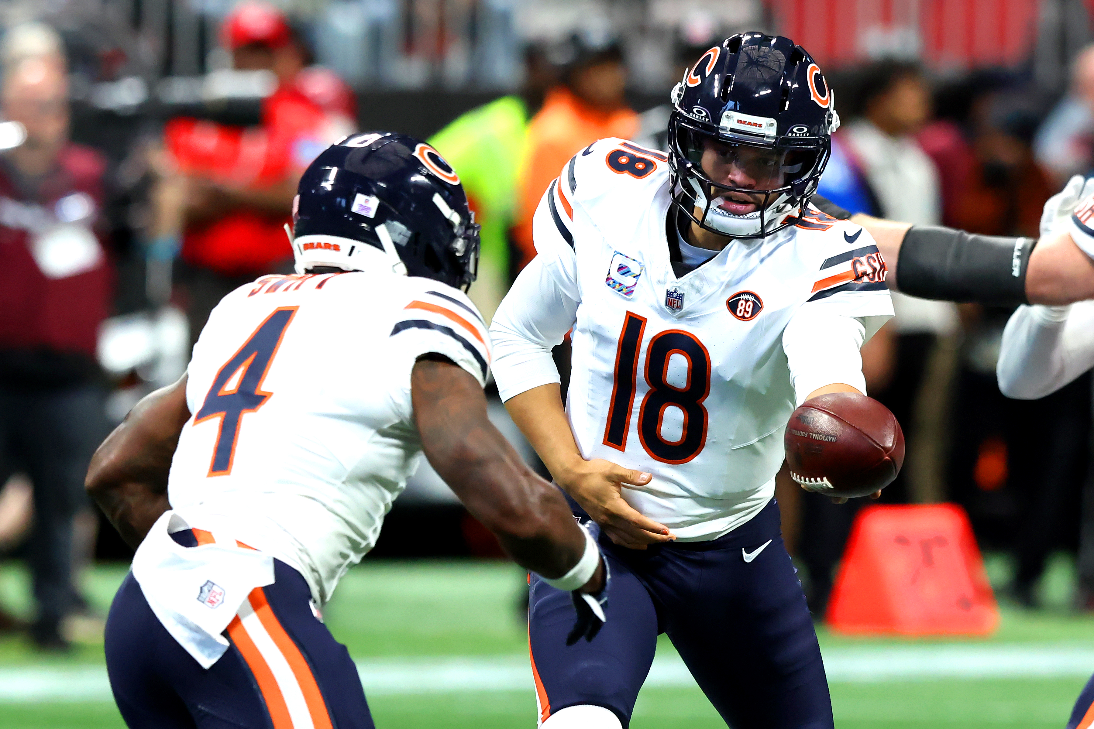 Chicago Bears hang on after Atlanta Falcons' comeback attempt falls short