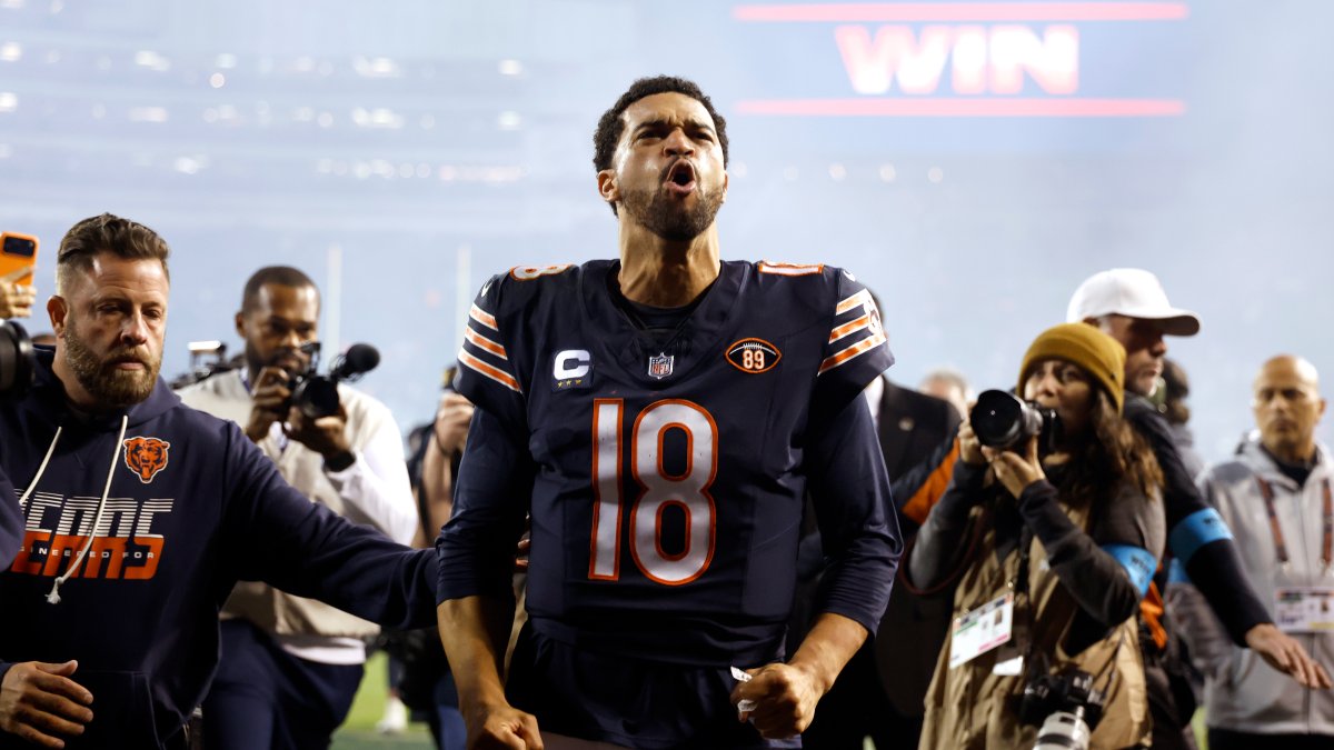 Recap: Bears best Patriots 30-24 in wild showdown at Soldier Field