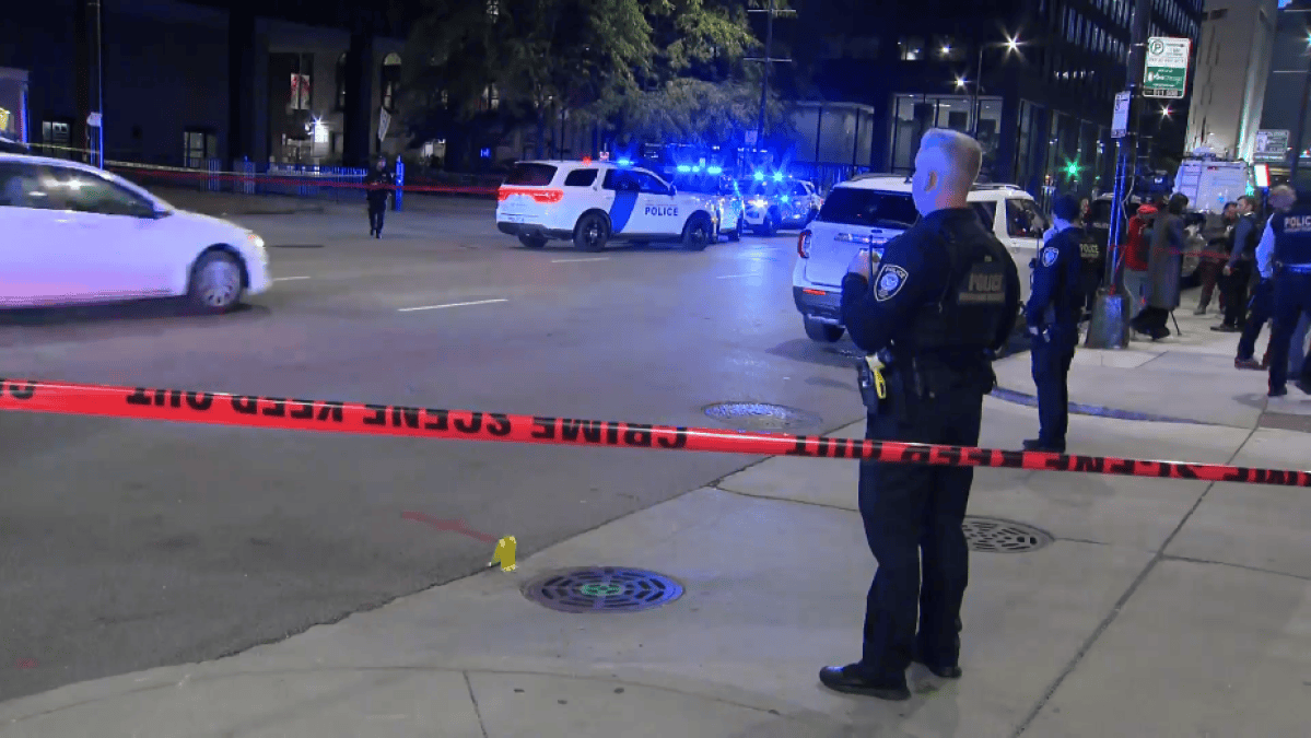 Heavy police presence outside Chicago Federal Building in Loop