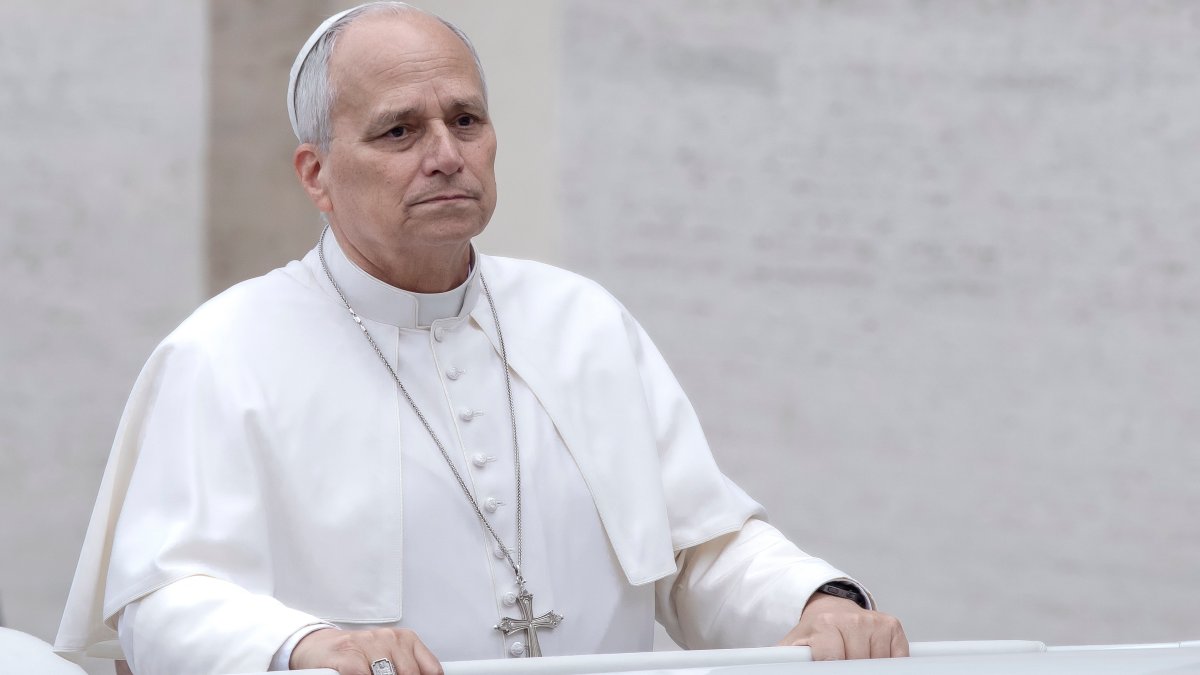 What is lung adenocarcinoma? Pope Leo XIV diagnosed with lung cancer after surgery
