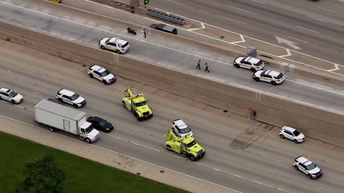 Motorcycle crash causes massive delays on Kennedy Expressway