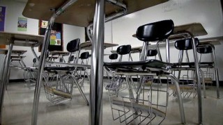 CPS Won't Offer One-Year Extension to Teachers’ Contract