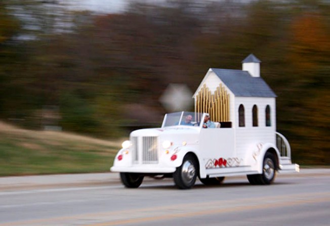 Weddings On Wheels Nbc Chicago Weddings On Wheels