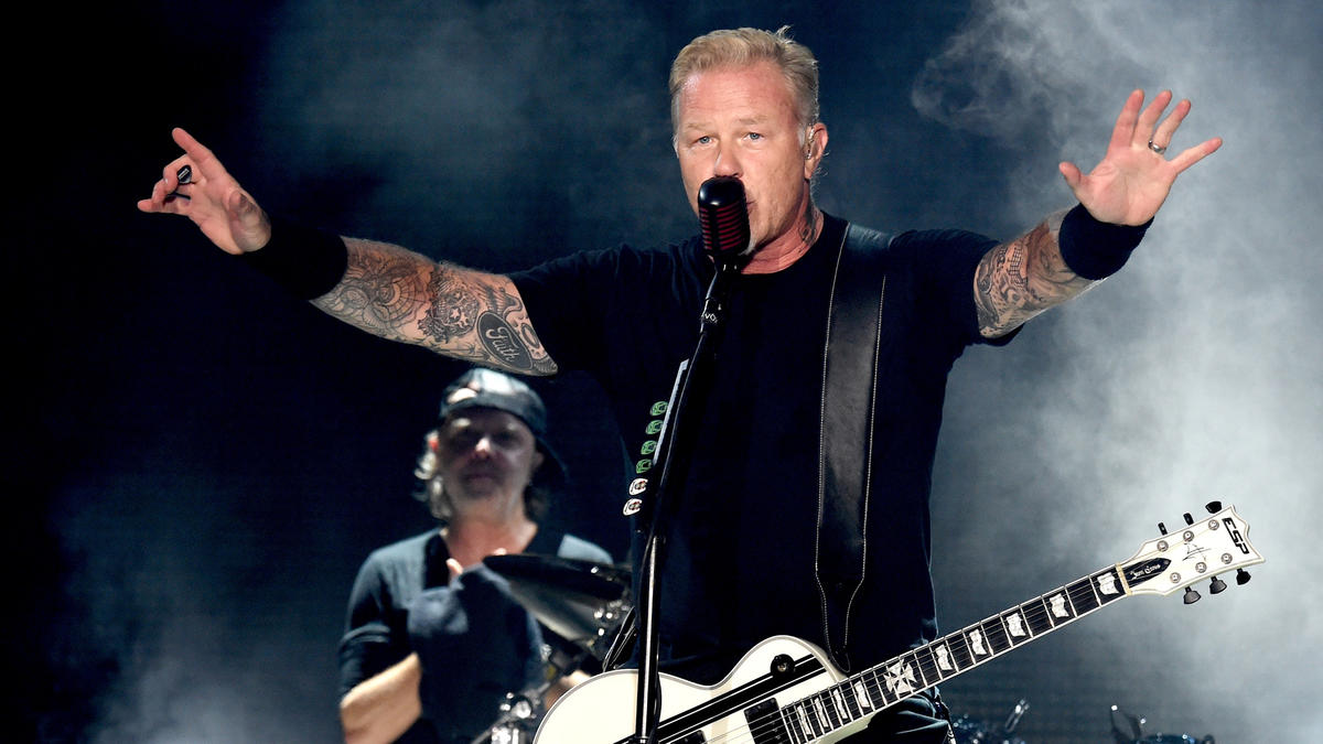 Metallica Announces $100K Grant for Suburban College