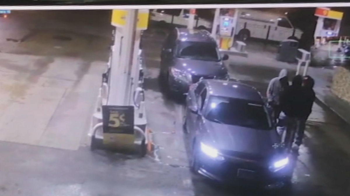 Deadly North Side Gas Station Gun Battle Caught on Camera