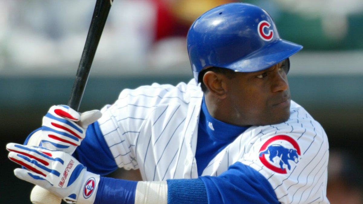 Sammy Sosa visits Wrigley Field, attending Cubs-Mariners game